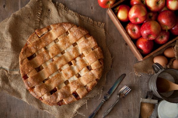 Cranberry-Apple Pie aus dem Dutch Oven 